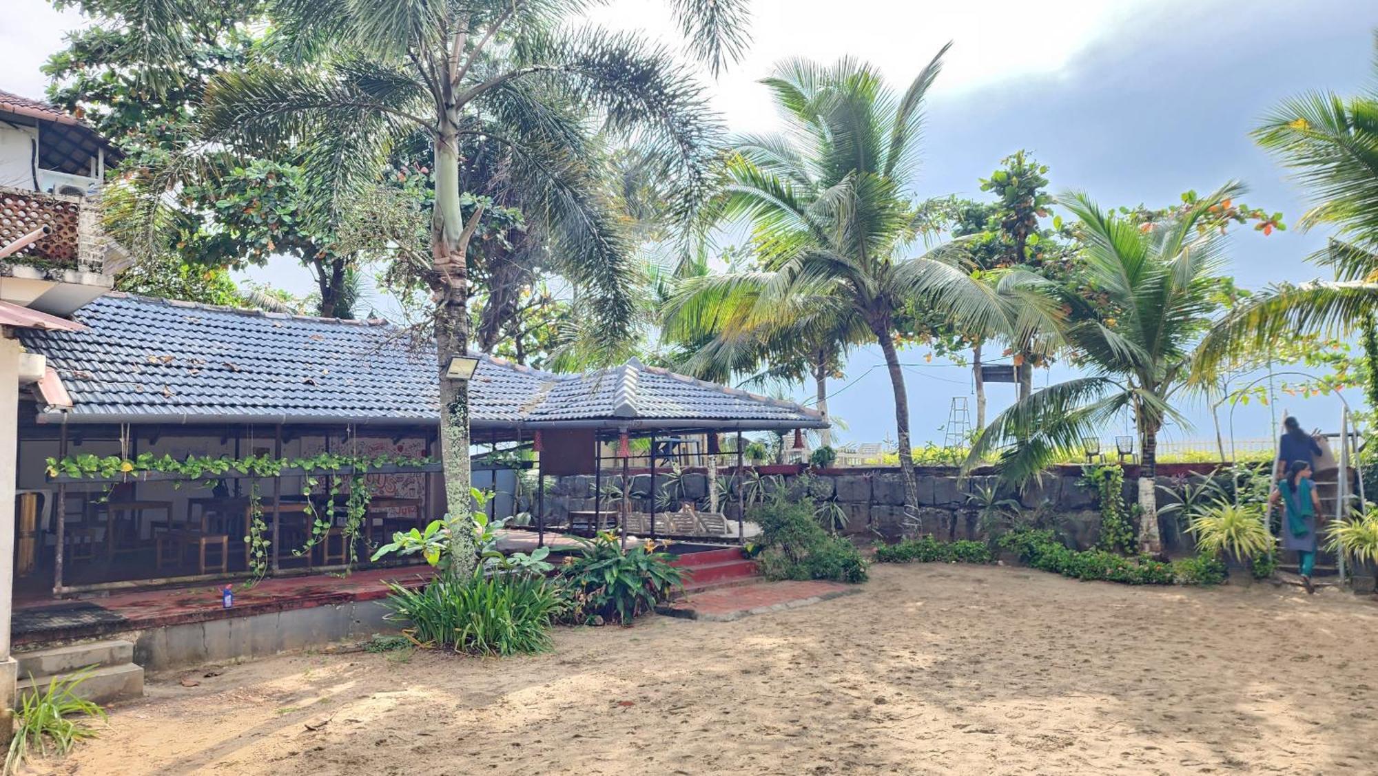 Palm Beach Resort, Alleppey Alappuzha Eksteriør billede