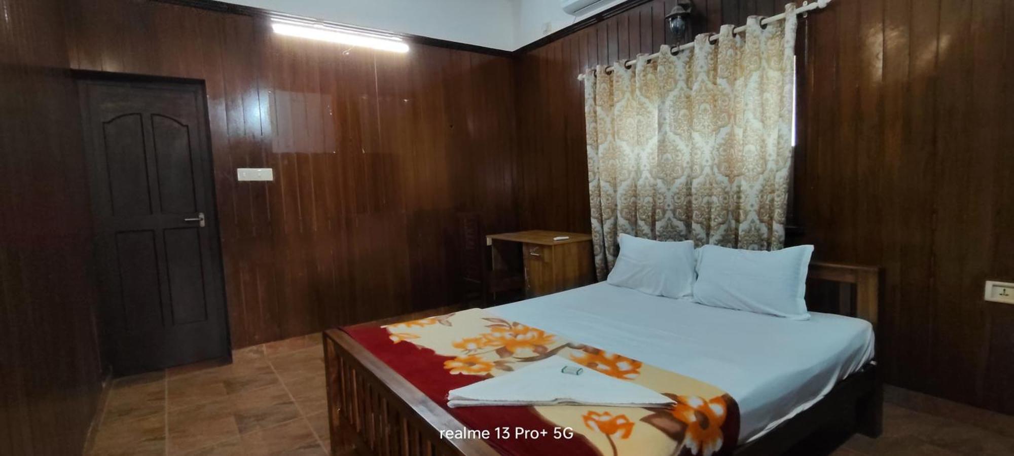 Palm Beach Resort, Alleppey Alappuzha Eksteriør billede