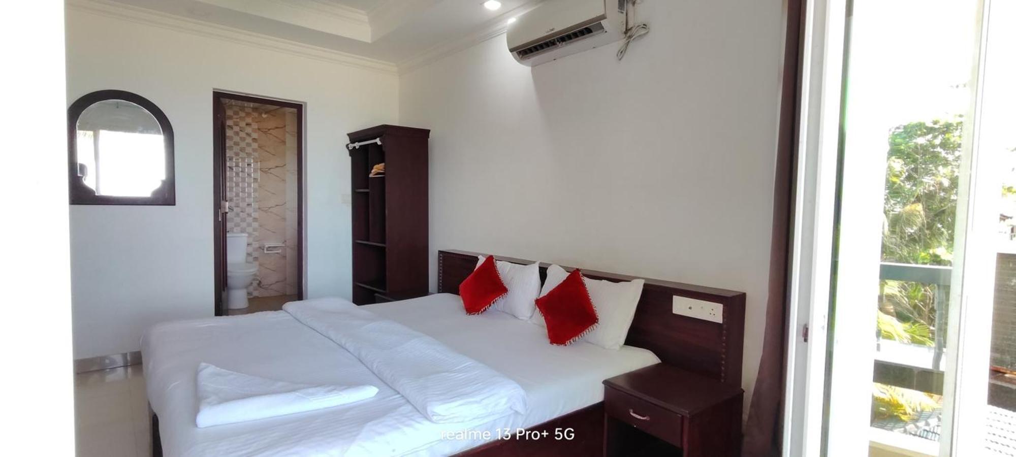 Palm Beach Resort, Alleppey Alappuzha Eksteriør billede