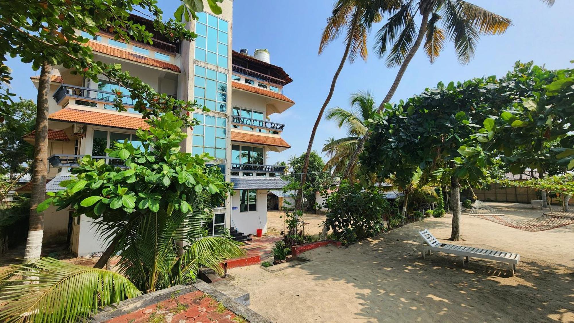 Palm Beach Resort, Alleppey Alappuzha Eksteriør billede
